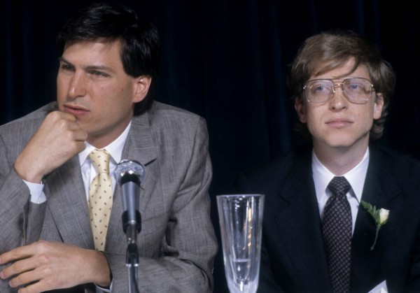 steve jobs bill gates 2180 102111 620x433