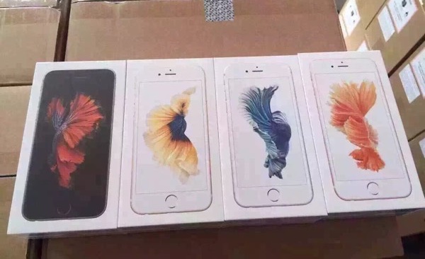 iPhone 6s packaging leaks