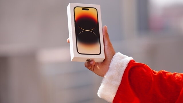 Лучшие подарки от i-ekb:store