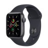 Apple Watch SE, 44 мм, Умные часы Корпус из алюминия и спортивный ремешок Сияющая звезда (MKQ53)