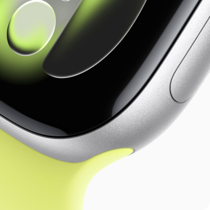 Apple Watch Series 11, 42 мм, Умные часы Корпус из алюминия Серебристый, спортивный ремешок Фиолетовый туман