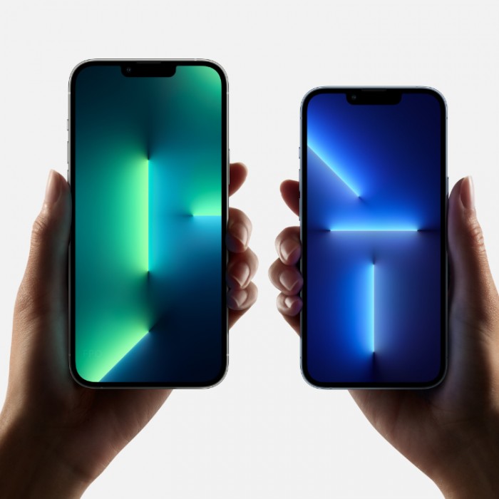 Apple iPhone 13 Pro 128 Гб Небесно-голубой (Sierra Blue) MLW43 Смартфон