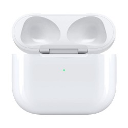 Apple AirPods 3 Lightning Case Зарядный футляр