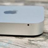 apple mac mini front side 2011