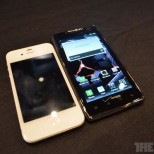 Droid Razr Maxx CES hands on 5 gallery post