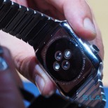 apple watch hands on sg28