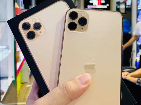 iphone11 unpack2